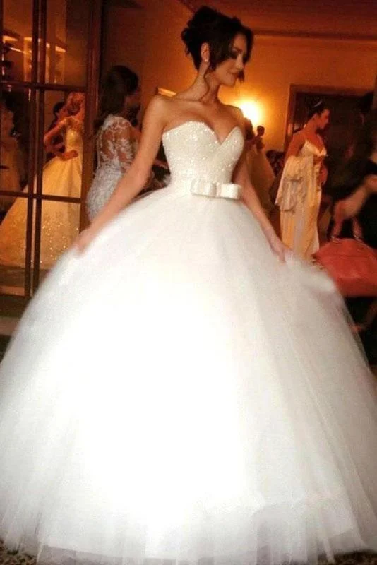 Ball Gown Bowknot Sweetheart Tulle Wedding Dresses Strapless Ivory Wedding Gowns W1098 Floral Wedding Gown