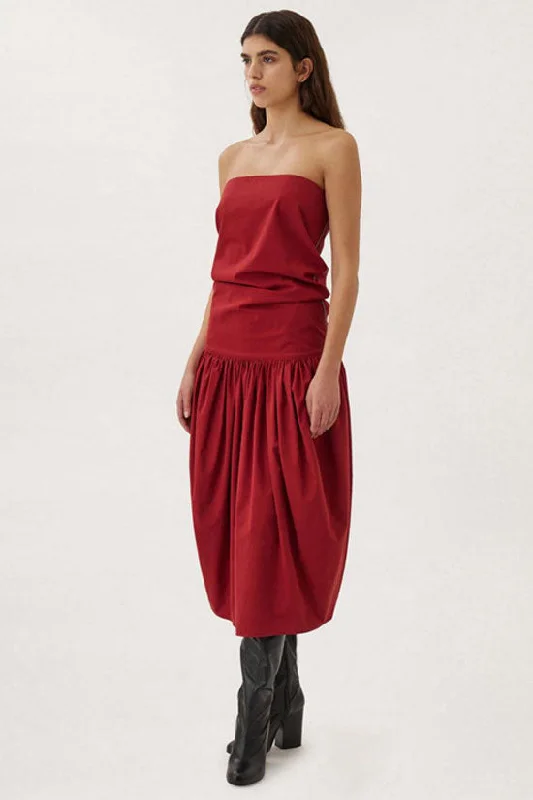 Two Way Ruched Detail Low Waist Cotton Blend Strapless Midi Dress - Red Must-have midi dresses for this season