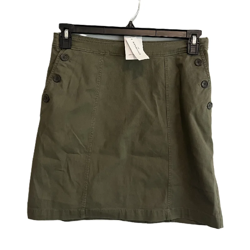 Skirt Mini & Short By Banana Republic In Green, Size: 4 Slim Fit Mini Skirt