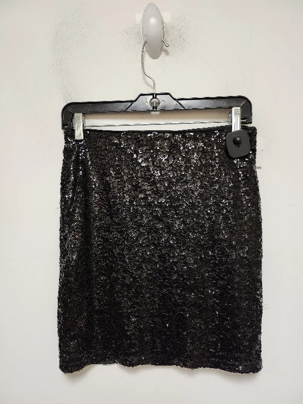 Skirt Mini & Short By Divided In Black, Size: 4 Distressed Mini Skirt