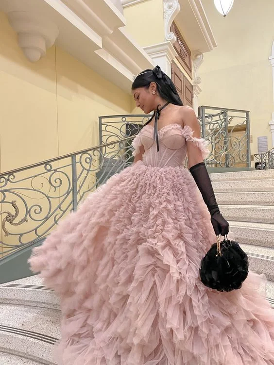 Sweetheart Tulle Ball Gown Evening Dresses Dirty Pink Saudi Arabia Long Ruffle Prom Gown For Women Y4661 Pink Tulle Gown